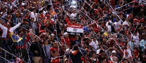Sledujte živě zápasy Copy Libertadores, na obrázku fanoušci Flamenga v zápase proti Universidad Católica