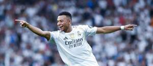 Kylian Mbappé slaví gól do sítě Espanyolu