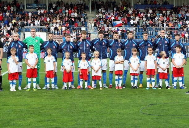 Čeští reprezentanti do 21 let před zápasem se Skotskem