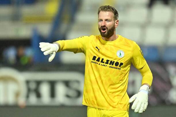 Michal Reichl, brankář Bohemians Praha 1905, v duelu proti Liberci
