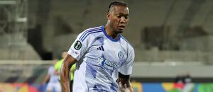 Muhamed Tijani, olomoucký forvard, v akci proti Fiorentině