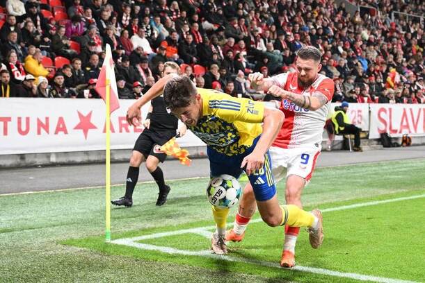 Vasil Kušej v souboji s Jakubem Kolářem Vasil Kušej v souboji s Jakubem Kolářem