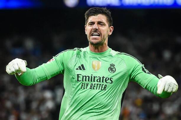 Thibaut Courtois, brankář Realu Madrid, v utkání proti Barceloně