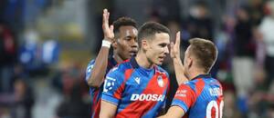 Fotbalisté Plzně slaví branku