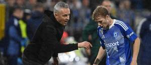 2. kolo ligové fáze KL 2025/26: Na snímku kouč Olomouce Tomáš Janotka a Michal Beran, záložník Sigmy