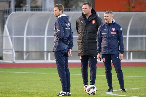 Noví reprezenatační trenéři: zleva Jaroslav Plašil, Jaroslav Köstl a Jan Rezek