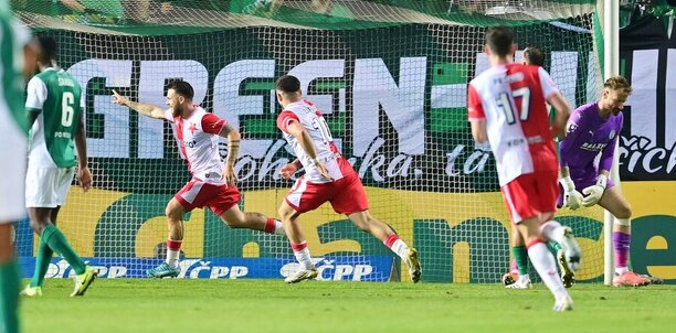 Slavia porazila v prvním letošním utkání Bohemians 2:0