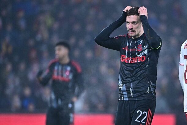 Kapitán Sparty Lukáš Haraslín během prohry s Pardubicemi