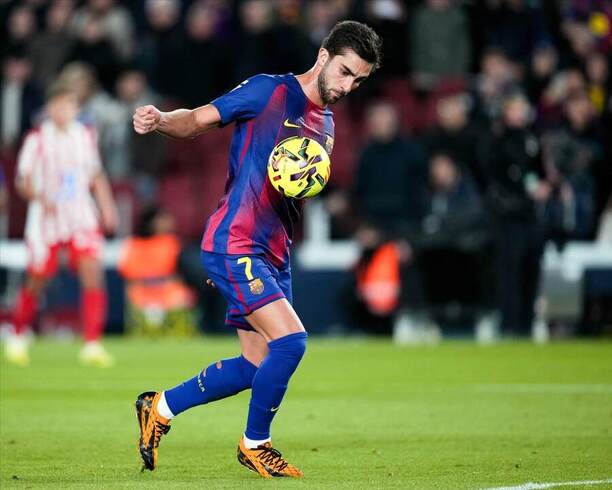 Ferran Torres, útočník Barcelony, v utkání proti Atléticu Madrid