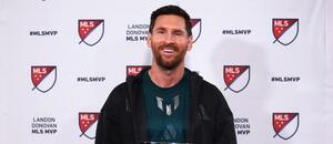Lionel Messi s trofejí pro nejužitečnějšího hráče MLS