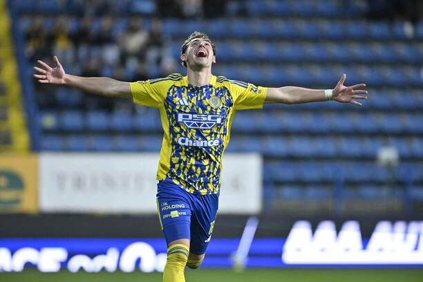 Stanislav Petruta se raduje ze vstřelené branky