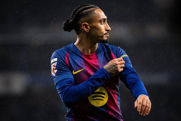 Raphinha během výhry Barcelony nad Espanyolem
