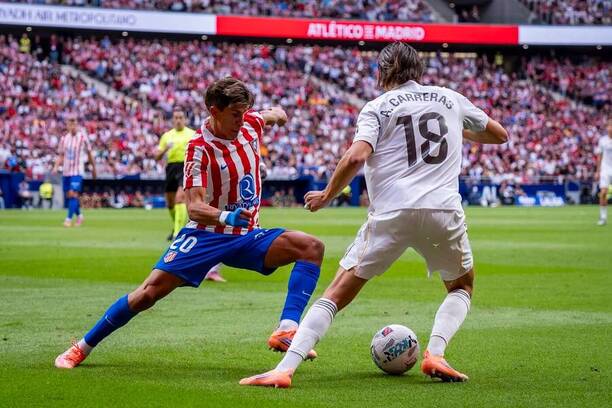 Giuliano Simeone z&nbsp;Atlética a&nbsp;Álvaro Carreras z&nbsp;Realu