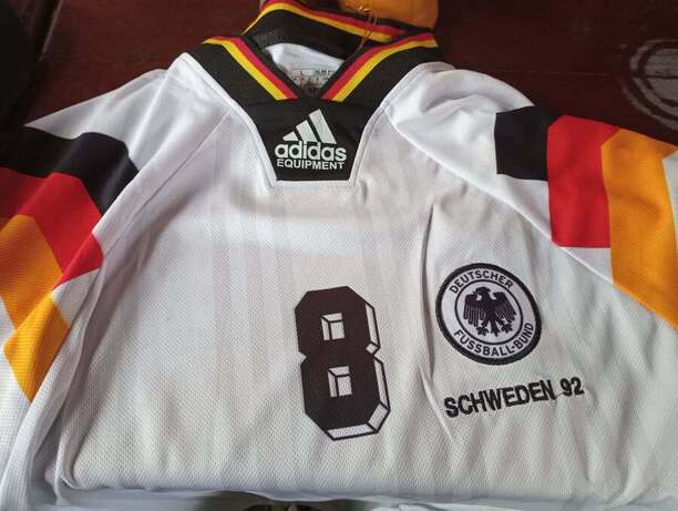 Dresy legend v&nbsp;Evropě na každém rohu neseženete