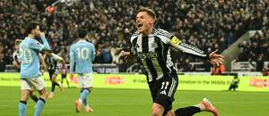 Harvey Barnes vstřelil v minulém zápase Newcastle vs. Man City oba góly domácích