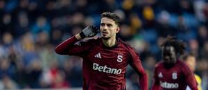 Sparťan Albion Rrahmani slaví gól do sítě Zlína