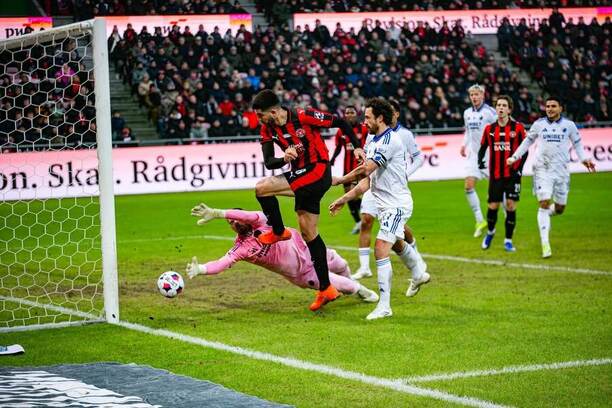 Velkou pozornost každoročně přináší souboje mezi Midtjyllandem a Kodaní