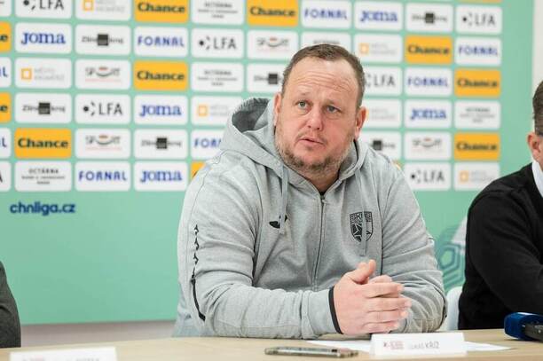 Trenér Kroměříže Lukáš Kříž na tiskové konferenci