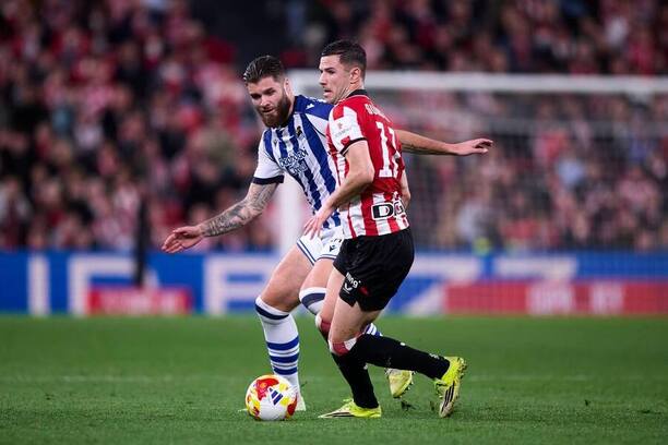 Duje Ćaleta-Car a&nbsp;Gorka Guruzeta během semifinále Copa del Rey