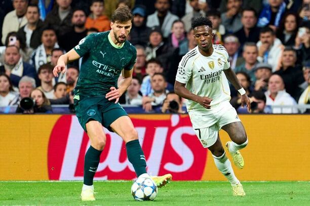 Rúben Días a&nbsp;Vinícius v&nbsp;minulém vzájemném duelu Man City a&nbsp;Realu v&nbsp;Lize mistrů