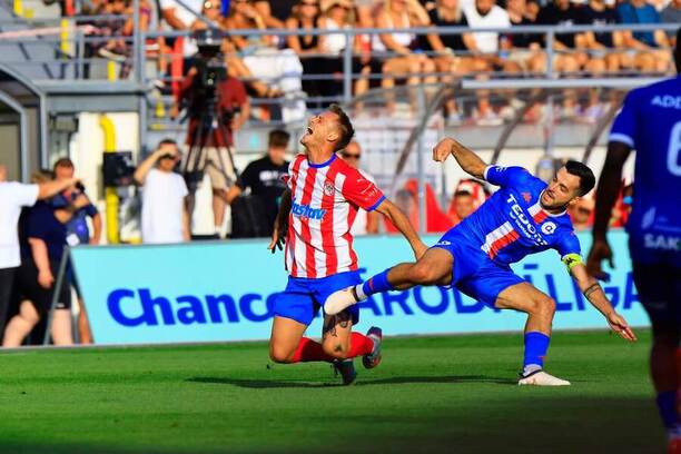 Zápas Artisu se Zbrojovkou může některé hráče bolet