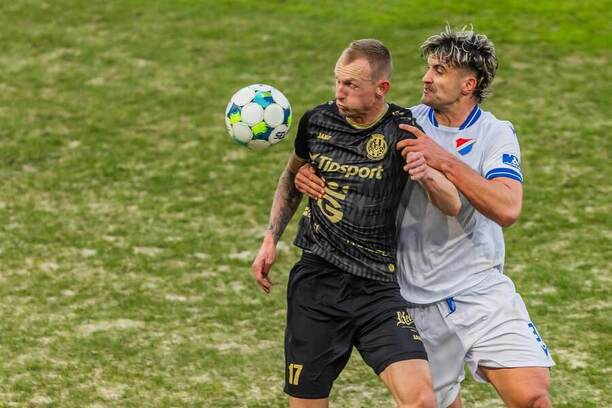 Momentka z&nbsp;pohárového klání mezi Hradcem Králové a&nbsp;Baníkem Ostrava