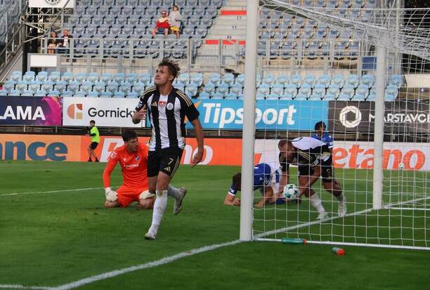 Dynamo se bude snažit připsat na jaře druhou domácí výhru. Sledujte zápas proti žižkovu od 18 hodin živě