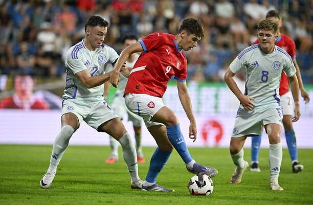 Úvodní zápas proti Skotům česká lvíčata zvládla. Jak dopadne zápas nyní?