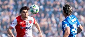 Mojmír Chytil proti smolaři utkání Matěji Chalušovi