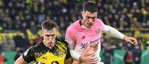 Burussia Dortmund přivítá na svém hřišti Schickův Leverkusen. Sledujte zápas od 15:30