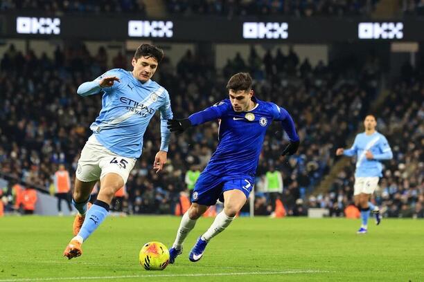 Zápas Chelsea vs. Manchester City se hraje od 17:30