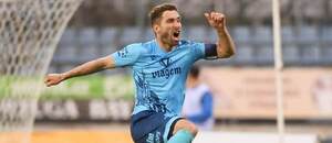 Záložník Ústí nad Labem Daniel Richter slaví gól do sítě Chrudimi