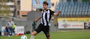 Záložník Daniel Suchý v dresu Českých Budějovic