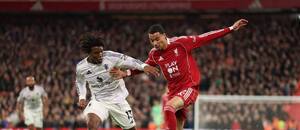 Patrick Dorgu z Manchesteru United a Hugo Ekitiké z Liverpoolu 