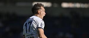 Jan Suchan slaví gól v zápase Slovácka s Duklou