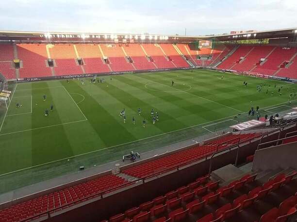 Zápas Slavie a&nbsp;Jablonce se hraje bez diváků