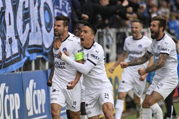 Radost hráčů Slovácka z&nbsp;gólu do sítě Baníku Ostrava