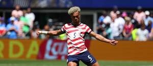 Antonee Robinson během utkání proti Austrálii