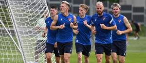 Hráči Baníku během letní přípravy 2026. Zleva na fotce David Buchta, Jiří Boula, David Planka, Václav Jurečka a Karel Pojezný