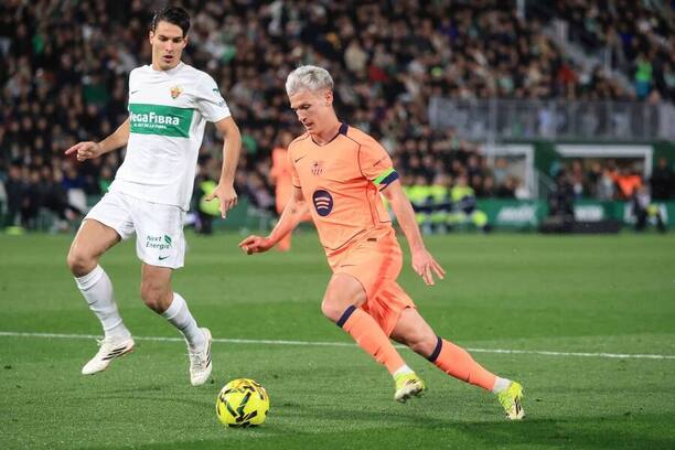 V neděli večer na sebe v&nbsp;La Lize narazí Elche a&nbsp;Barcelona