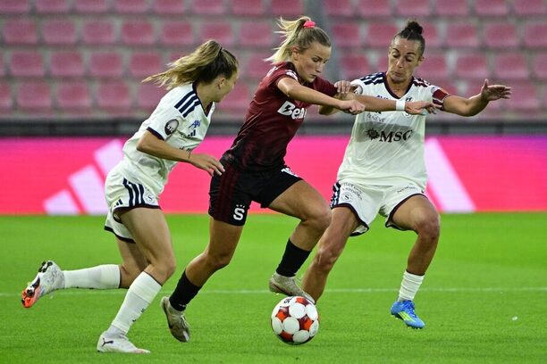 Laura Retkesová během prvního zápasu mezi Spartou a&nbsp;Servette