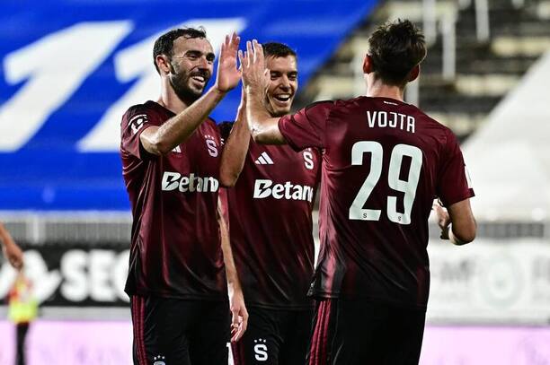 Sparťané se radují z&nbsp;gólu do sítě Viktorie Žižkov