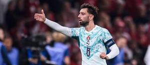 Portugalci se dlouhododobě spoléhají na hru Bruna Fernandese