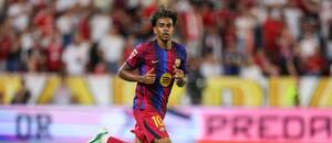 Barcelona se v 8. kole La Ligy utká s Getafe, na snímku Lamine Yamal