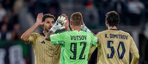 Hráči Levski Sofia po zápase Evropské ligy s Nijmegenem