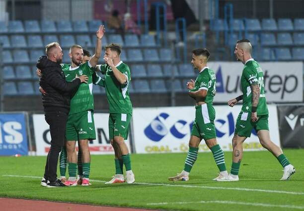 Karvinští slaví branku v&nbsp;Ústí nad Labem